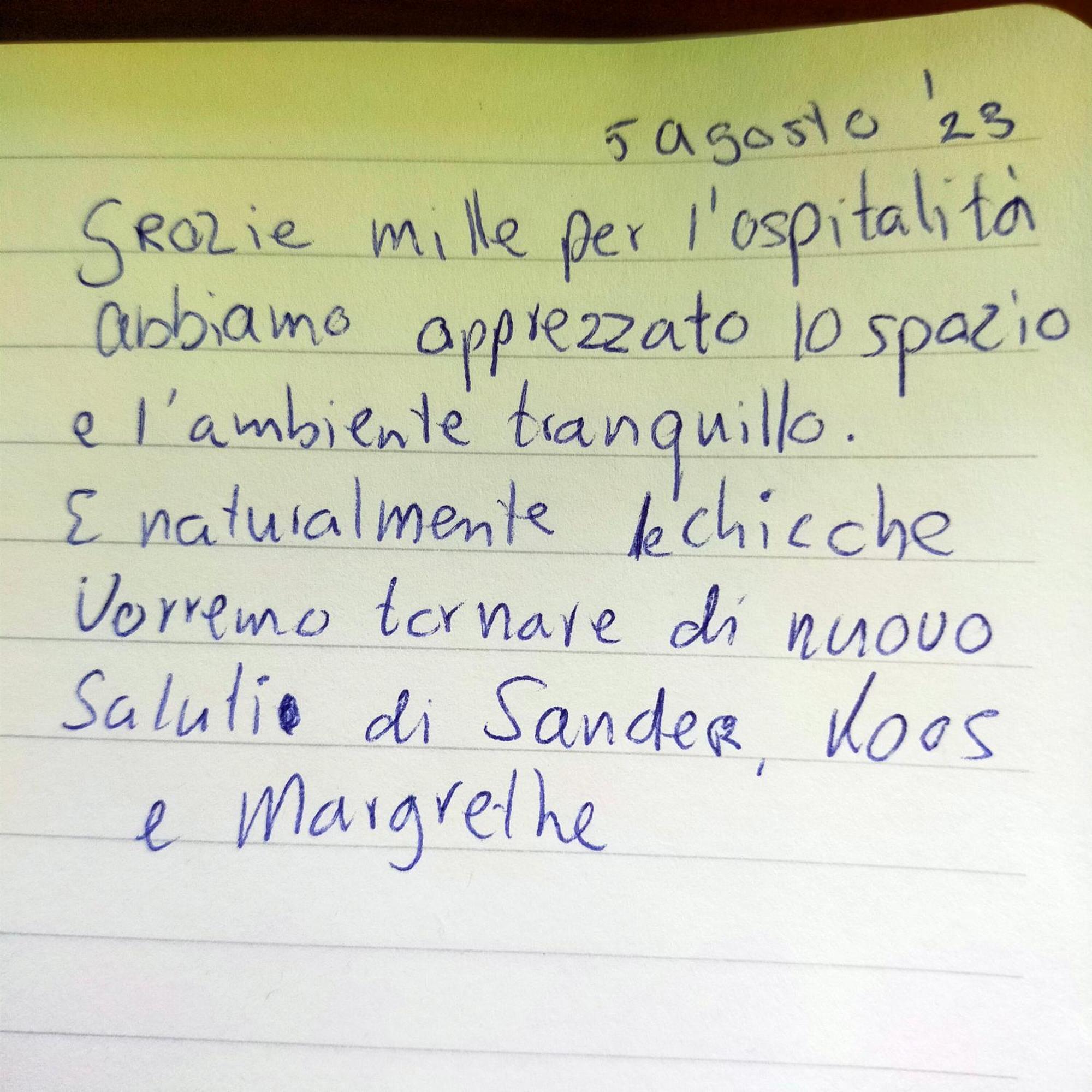 Mansarda Viti - Sguardo Su Frontone - Apartment Luaran gambar